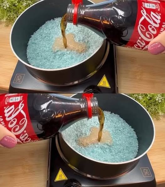 Add regular Coca-Cola, grate a bar of soap, and you’re good to go with this home hack – I recommend it to everyone!