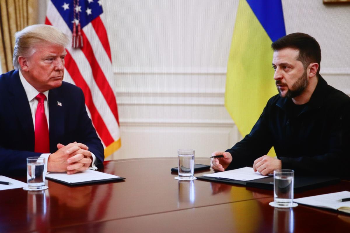 US Offers Ukraine 15-Year Security Guarantees in Peace Talks